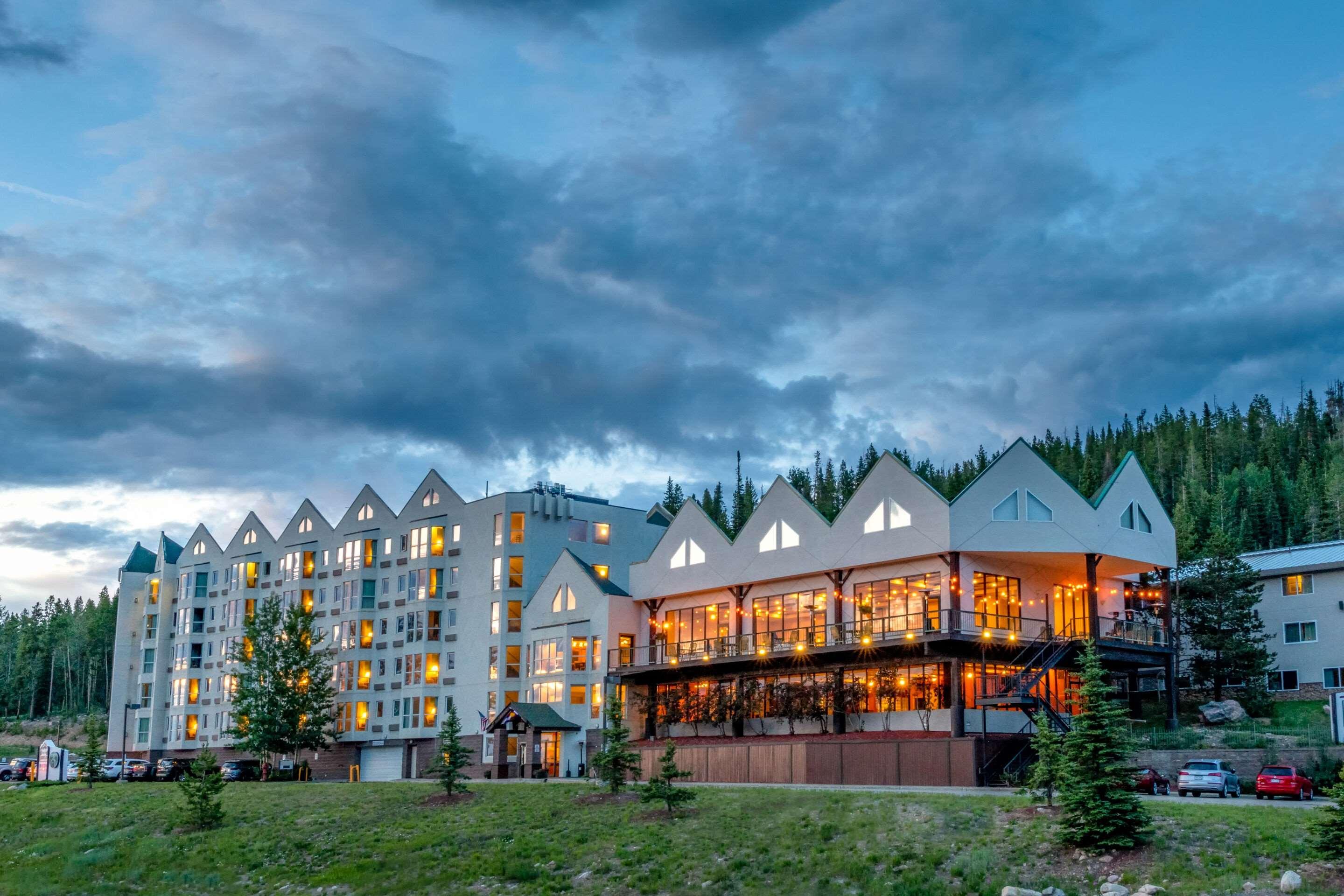 วินเทอร์ พาร์ค เมาน์เท็น ลอดจ์ Hotel วินเทอร์พาร์ค ภายนอก รูปภาพ